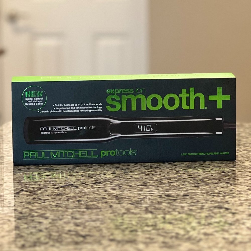 NIB Paul Mitchell Pro Tools Express Ion Smooth+ Flat Iron